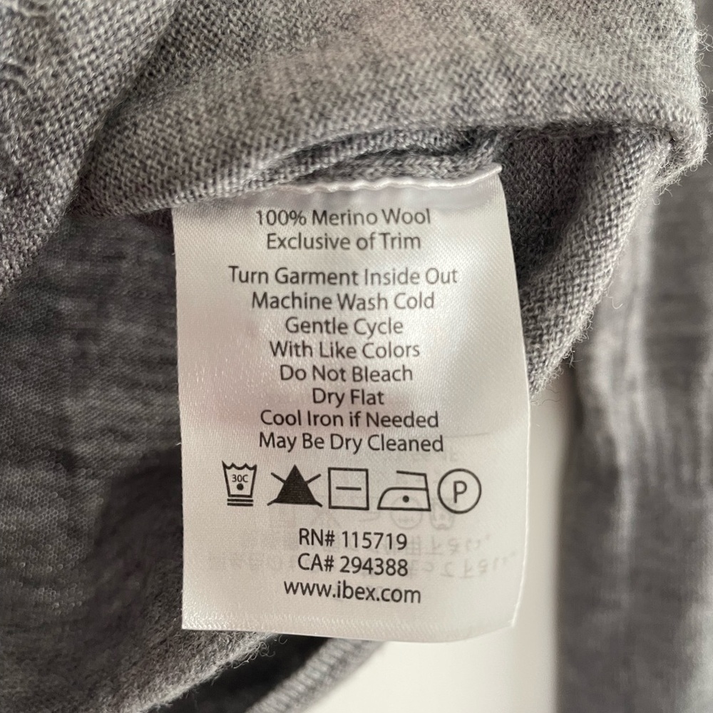 Ibex Women's Gray V-Neck Sweater wrap merino wool - Picture 5 of 8